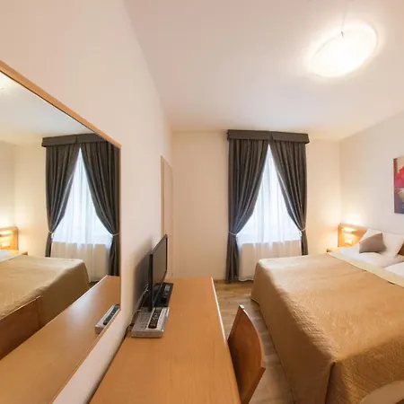 Salvator Superior Apartments Prague Exterior photo